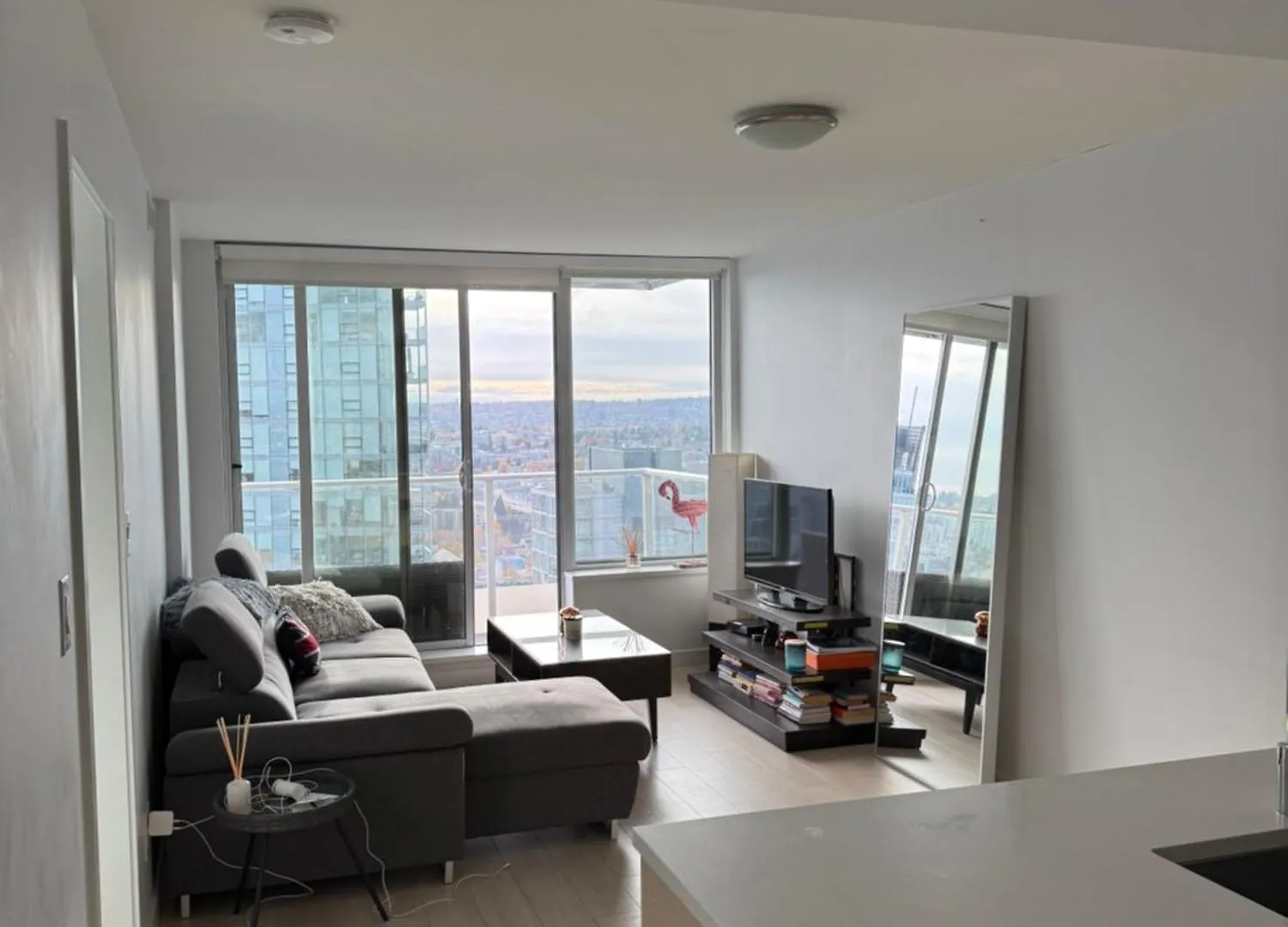 Apartment Beautiful 1 Bedroom Condo In Yaletown Vancouver